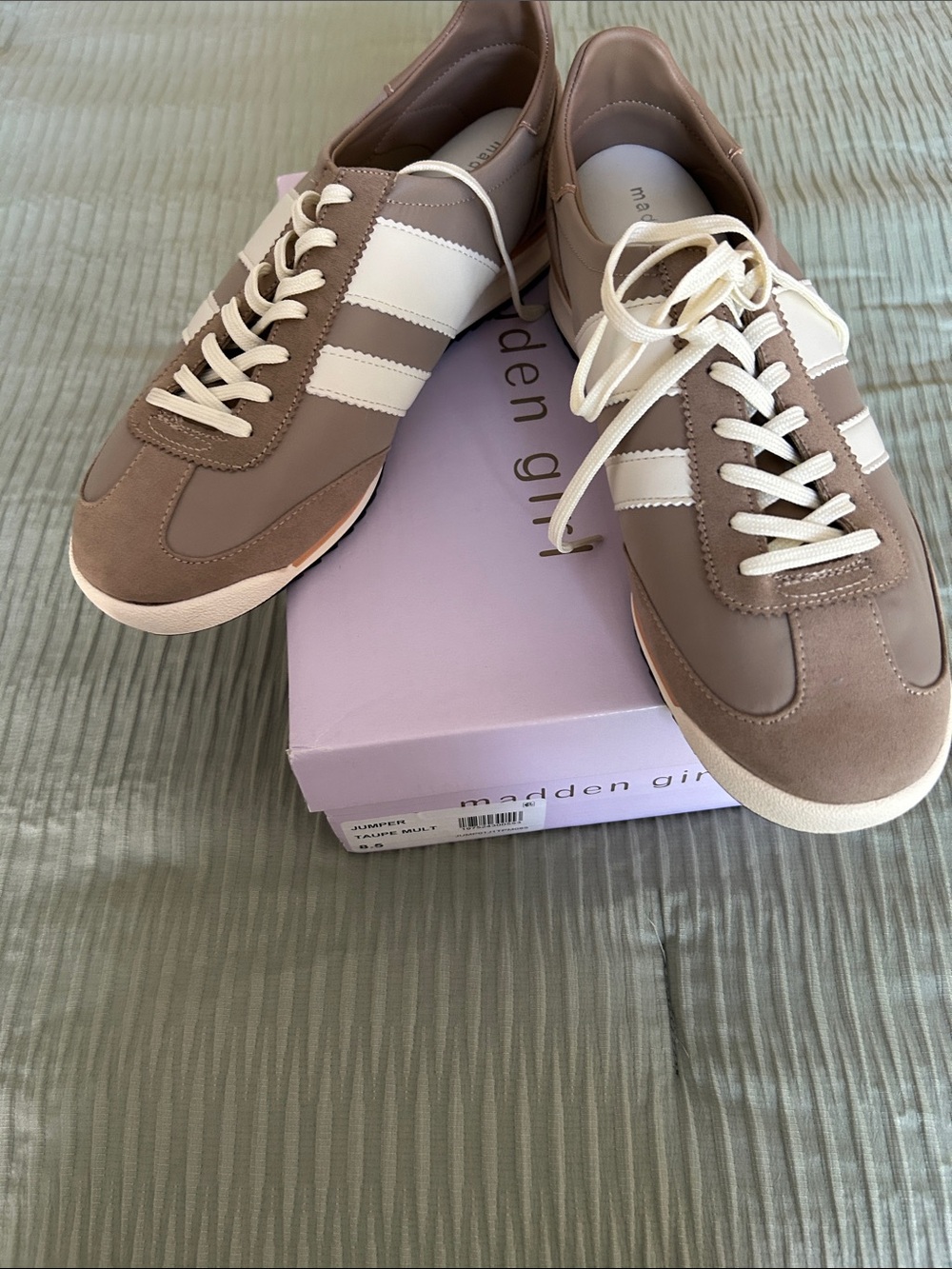 New in box Madden Girl Women’s Jumper Taupe Sneakers with White Stripes